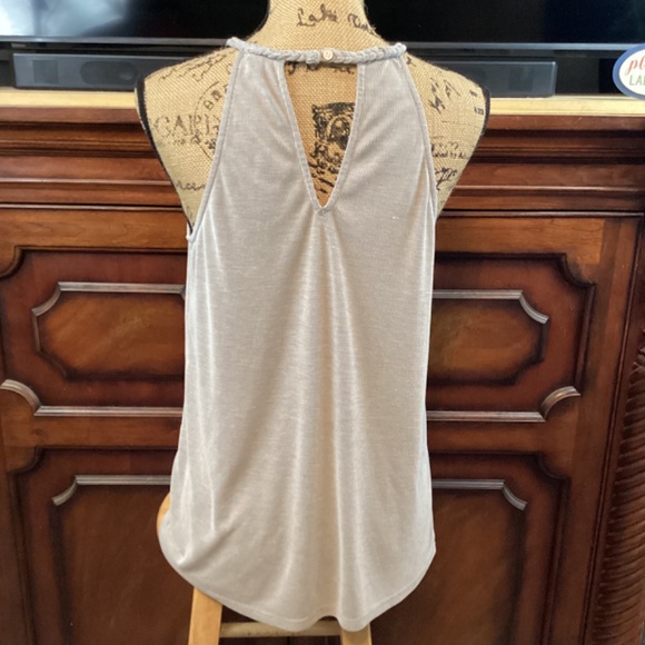 Pixley Halter Top - Picture 3 of 8